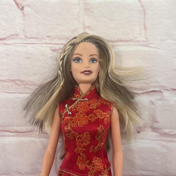 90’s Barbie doll with Asian outfit 11.75” Tall - Picture 2 of 8